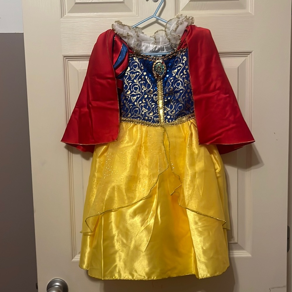 Snow White princess dress